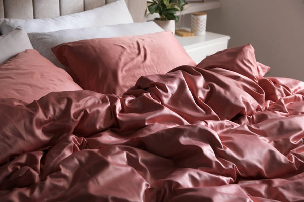 what bed sheet material is the coolest