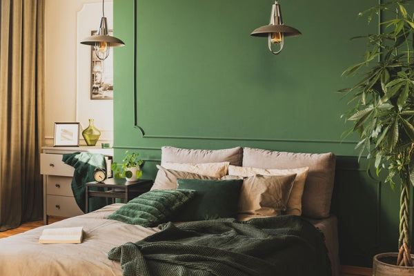 what color sheets go with green comforter
