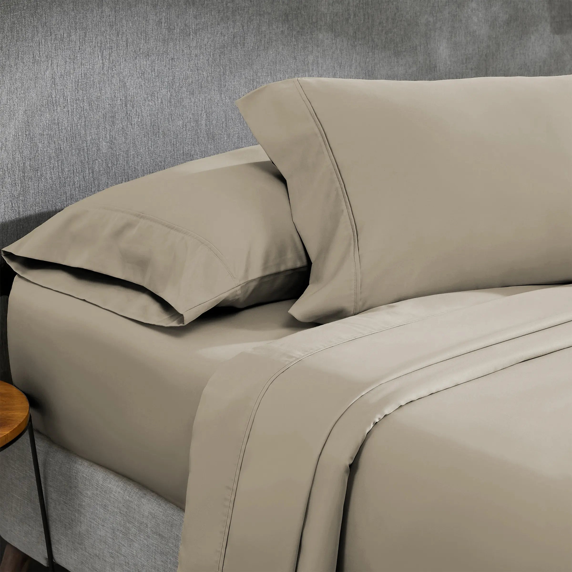 Taupe