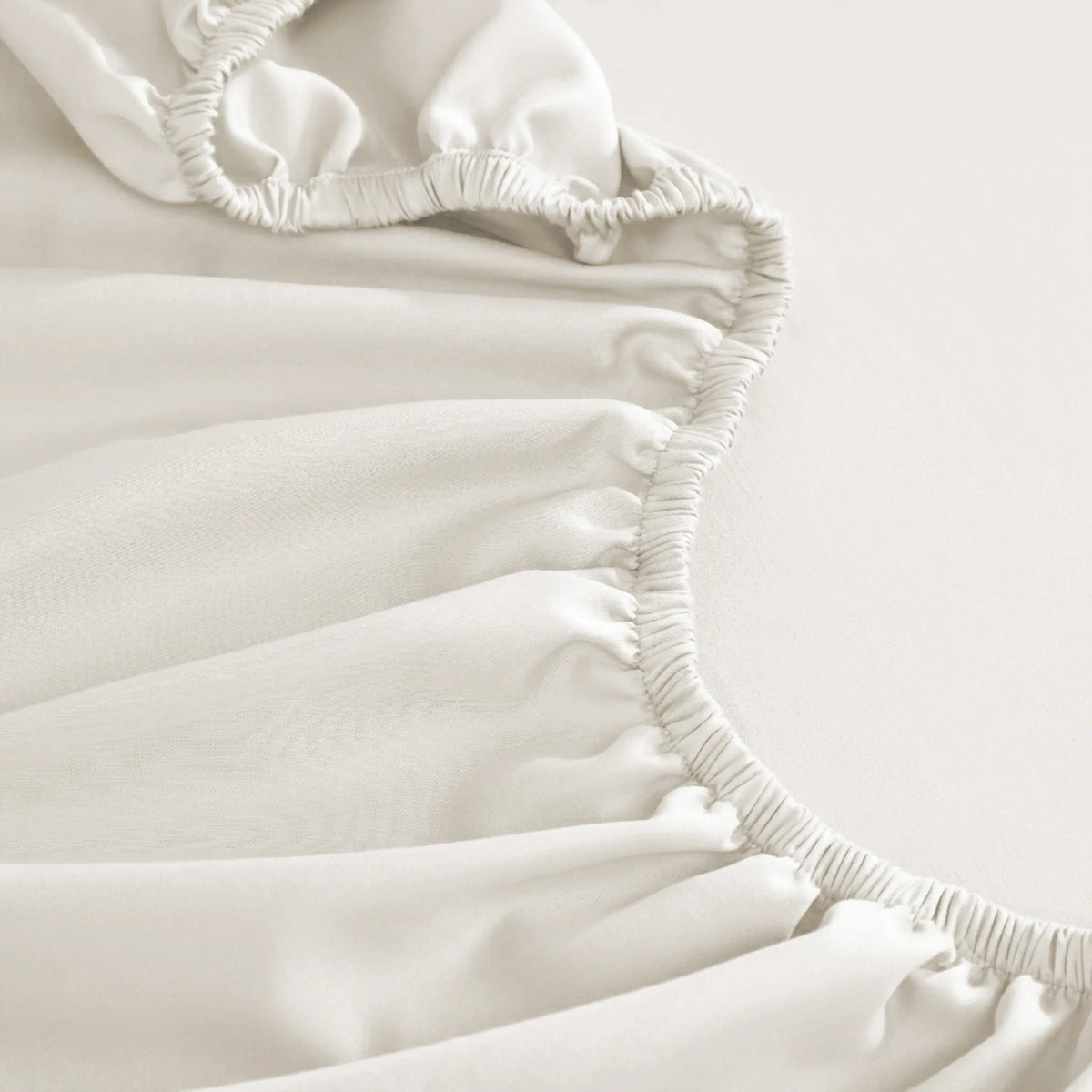 Everyday Ease 400 Sateen Cotton Sheet Set