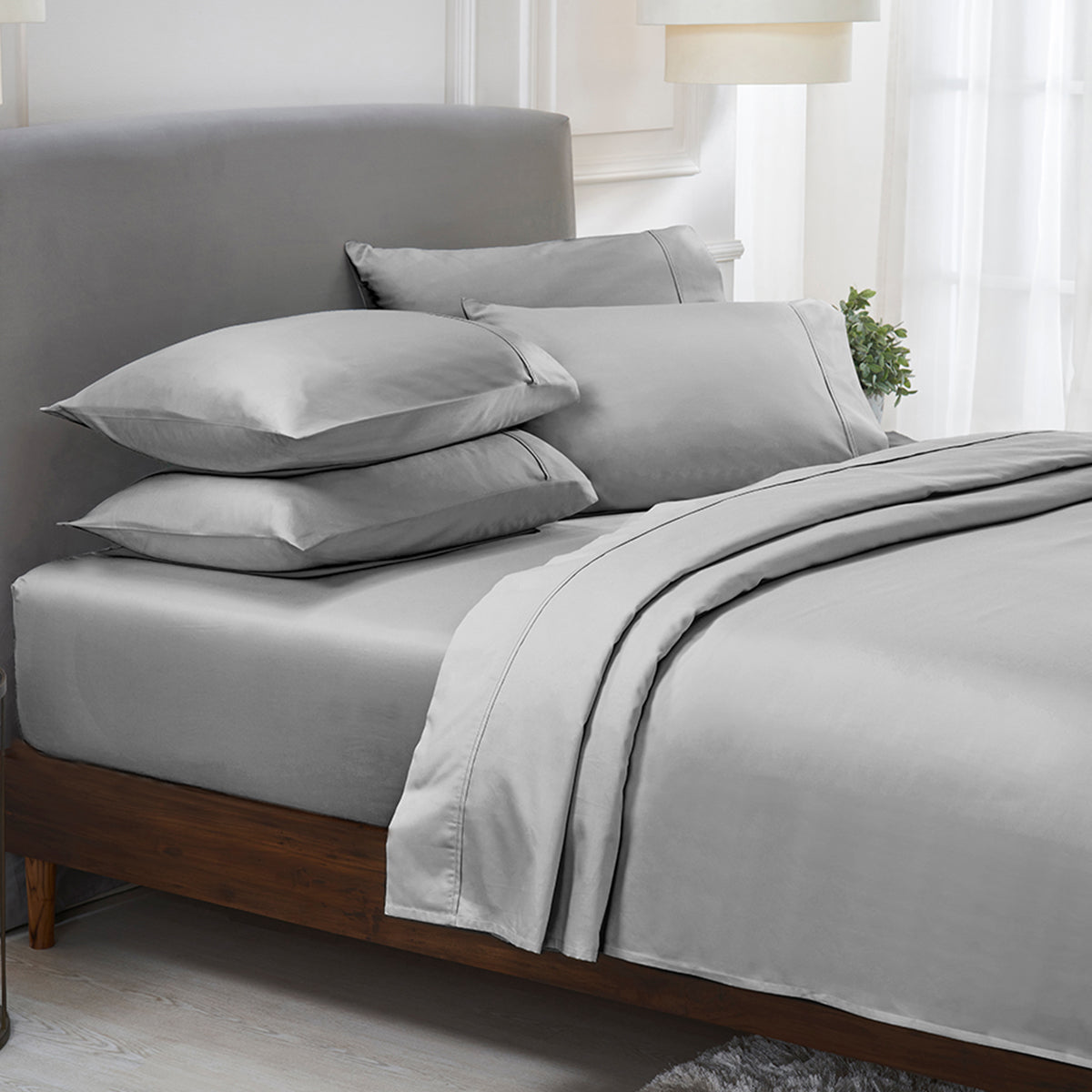 Queen 6pc ( with 4 Pillowcases)